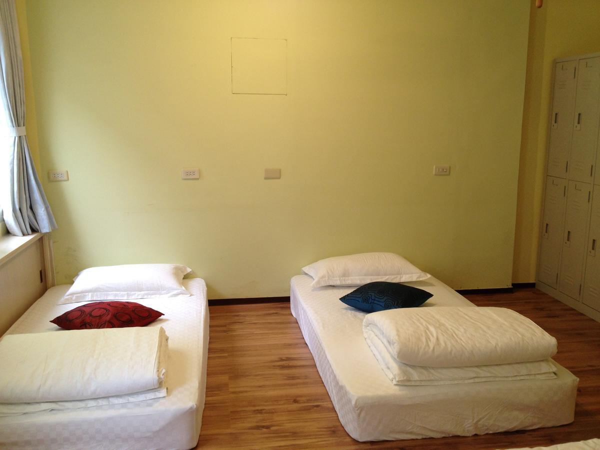 Handy Hostel Хуалянь Экстерьер фото